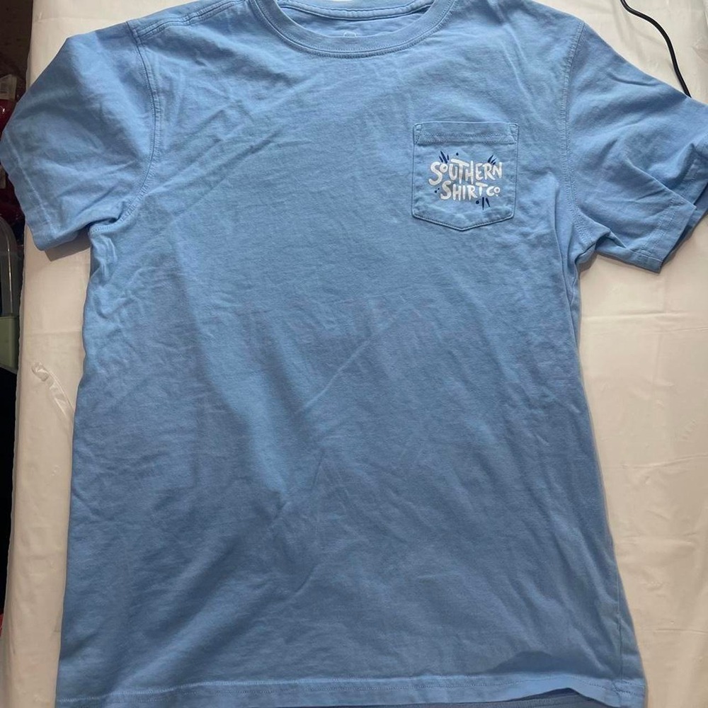 Blue Southern Shirt Co pocket tee Youth Large